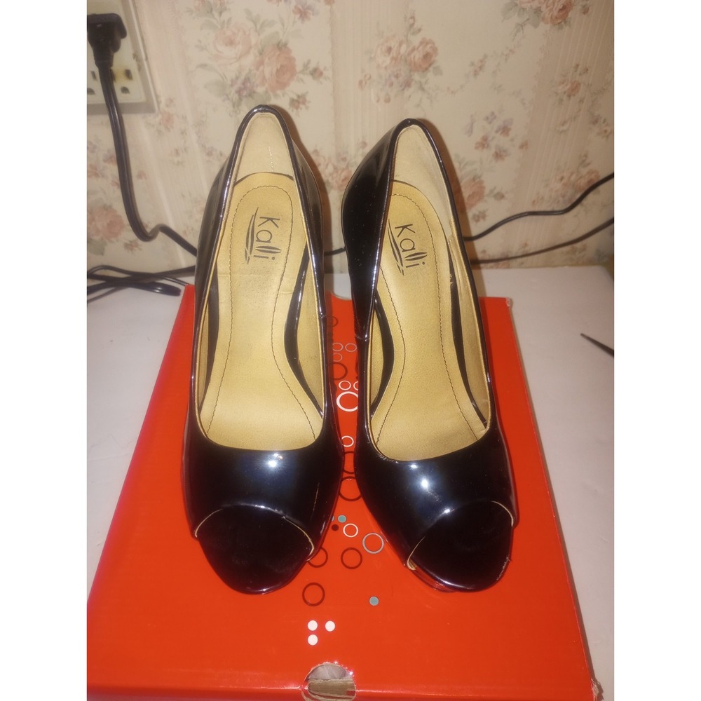 Kali Style Follow Color Black New Jn Box High Heels‎ Size 6